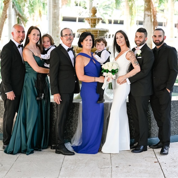 Meet your Posher, Annette Poshmark Ambassador - Picture 5 of 7